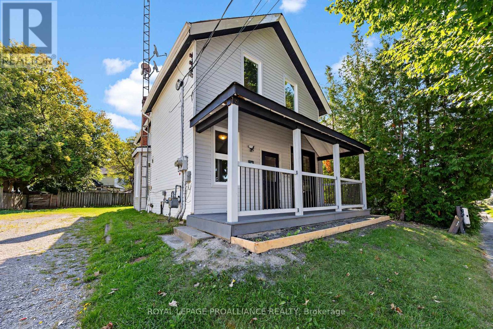 141 Ontario Street, Port Hope, Ontario  L1A 2V5 - Photo 3 - X12835864