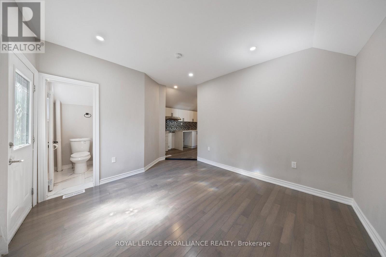 141 Ontario Street, Port Hope, Ontario  L1A 2V5 - Photo 32 - X12835864