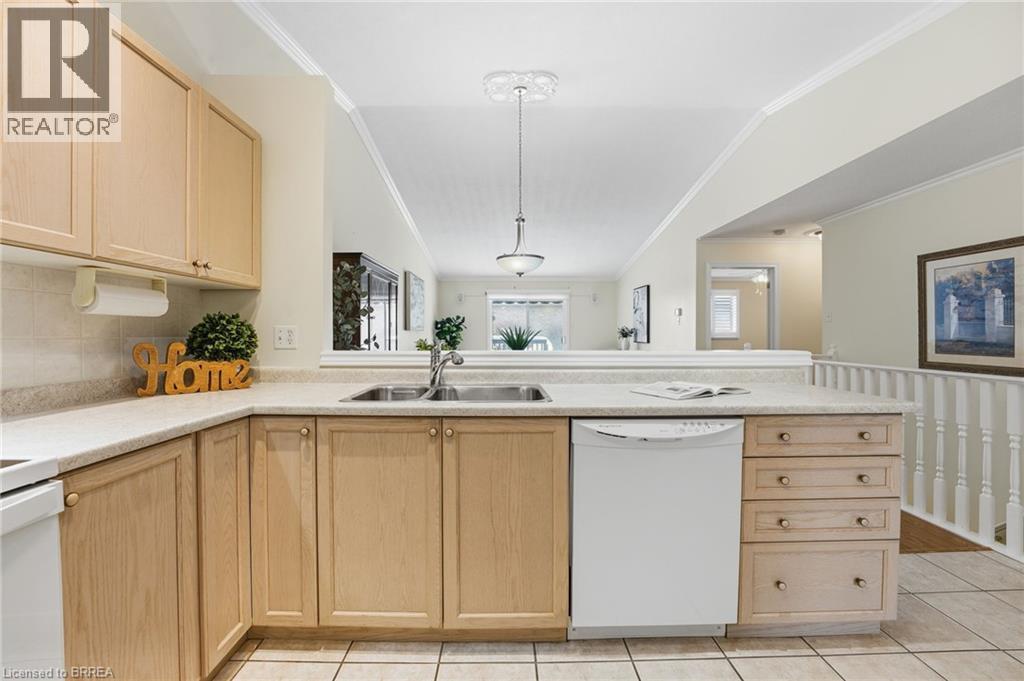 19 Hanlon Place Unit# 35, Paris, Ontario  N3L 4E7 - Photo 5 - 40802153