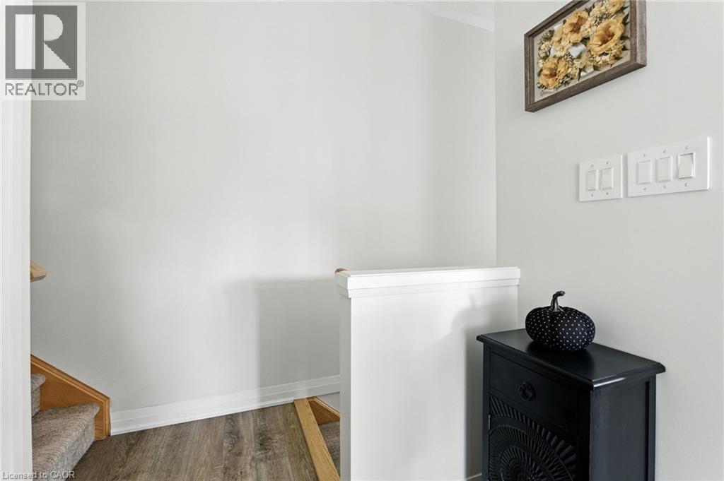 9 Laguna Village Crescent, Hannon, Ontario  L0R 1P0 - Photo 9 - 40798150