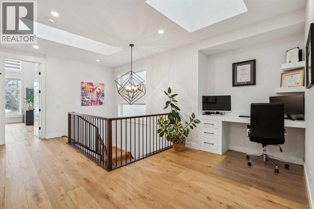 2818 30 Street Sw, Calgary, Alberta  T3E 2M5 - Photo 20 - A2282339