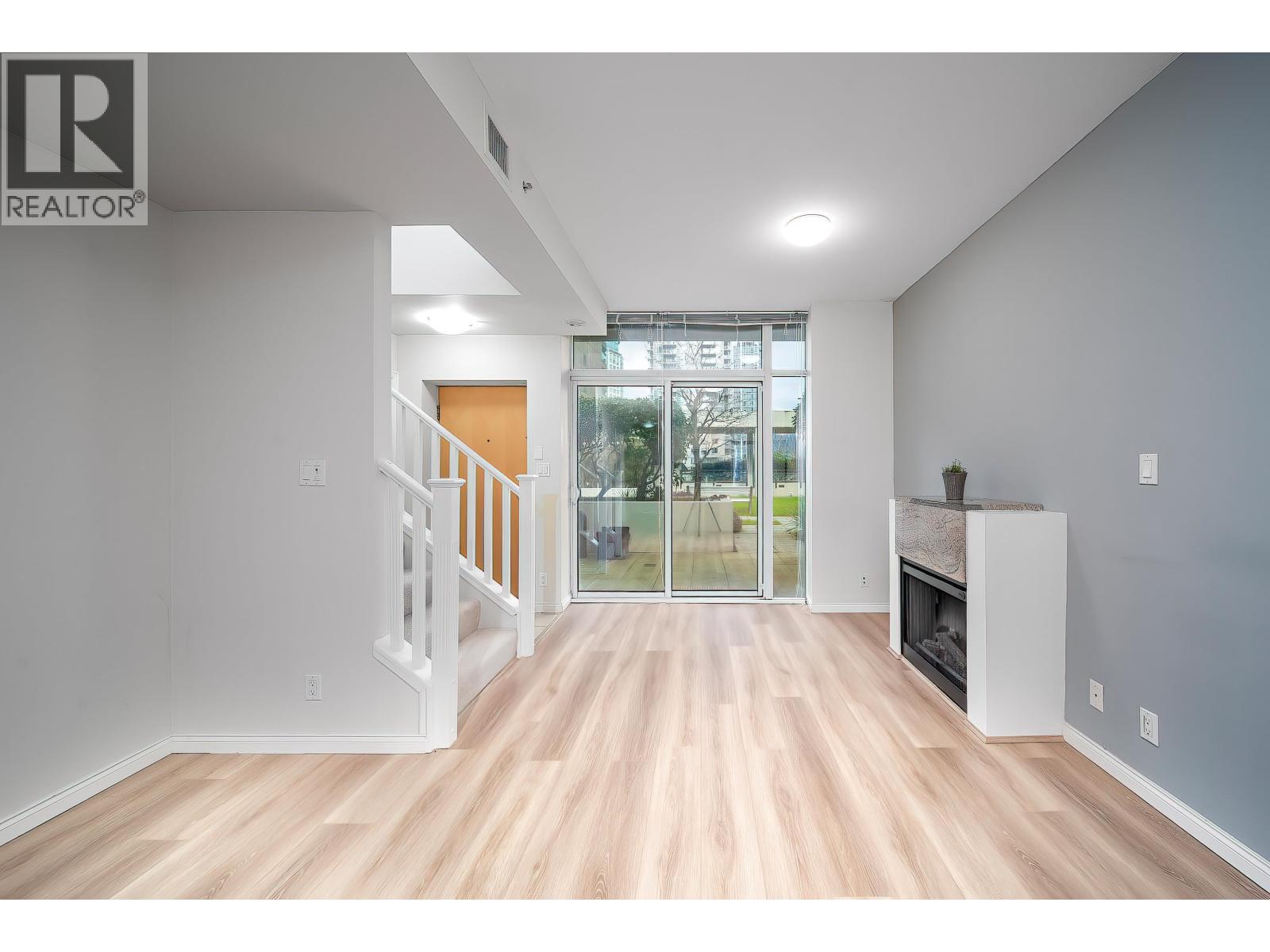 303 1211 Melville Street, Vancouver, British Columbia V6E 0A7 - Photo 12 - R3093783