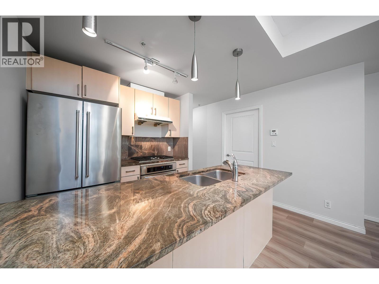 303 1211 Melville Street, Vancouver, British Columbia V6E 0A7 - Photo 8 - R3093783