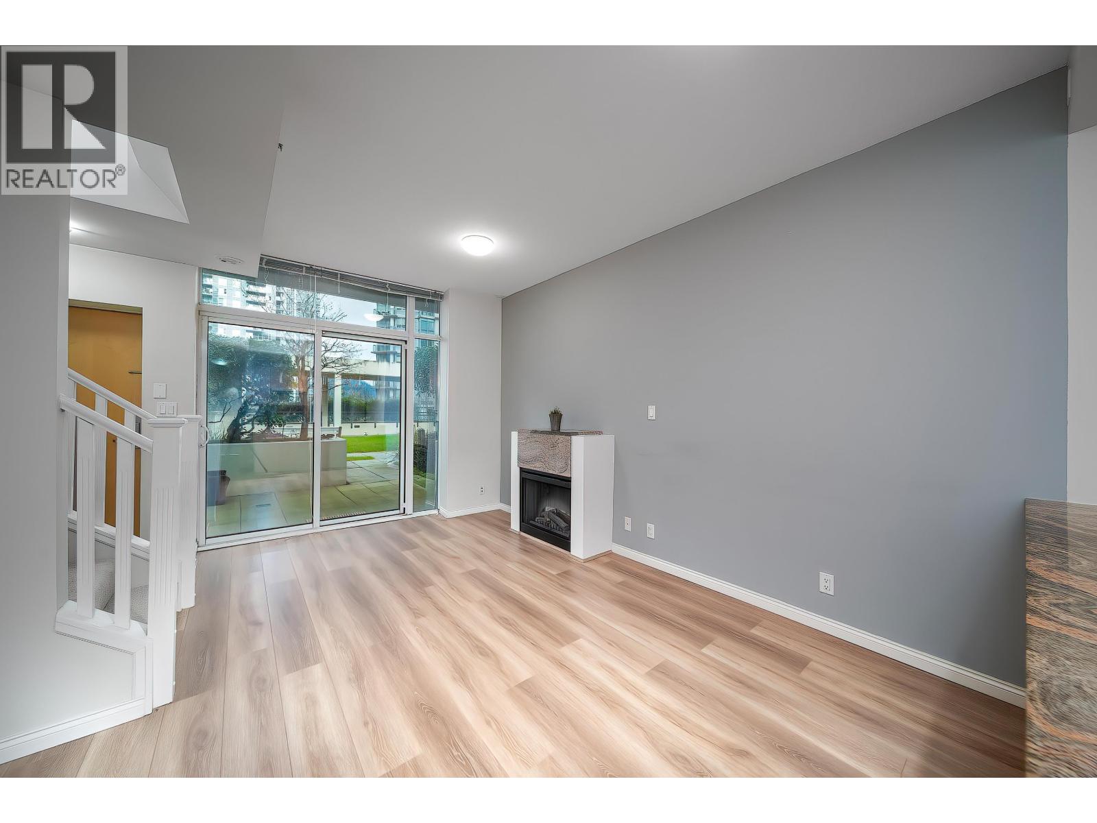 303 1211 Melville Street, Vancouver, British Columbia V6E 0A7 - Photo 13 - R3093783