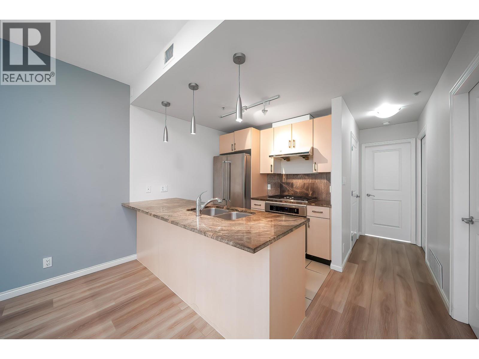 303 1211 Melville Street, Vancouver, British Columbia V6E 0A7 - Photo 7 - R3093783