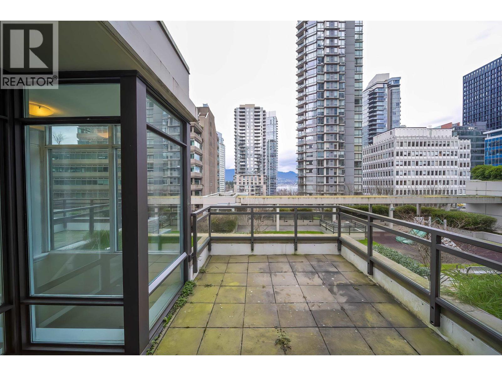 303 1211 Melville Street, Vancouver, British Columbia V6E 0A7 - Photo 20 - R3093783