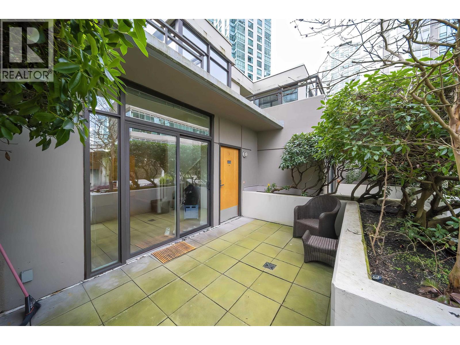 303 1211 Melville Street, Vancouver, British Columbia V6E 0A7 - Photo 23 - R3093783