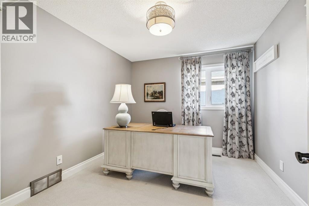 194 Mountain Park Drive Se, Calgary, Alberta  T2Z 2J9 - Photo 29 - A2289026