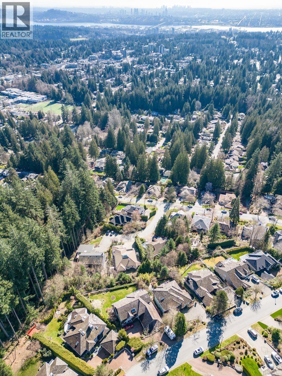 3866 Michener Way, North Vancouver, British Columbia  V7K 3C7 - Photo 39 - R3093968