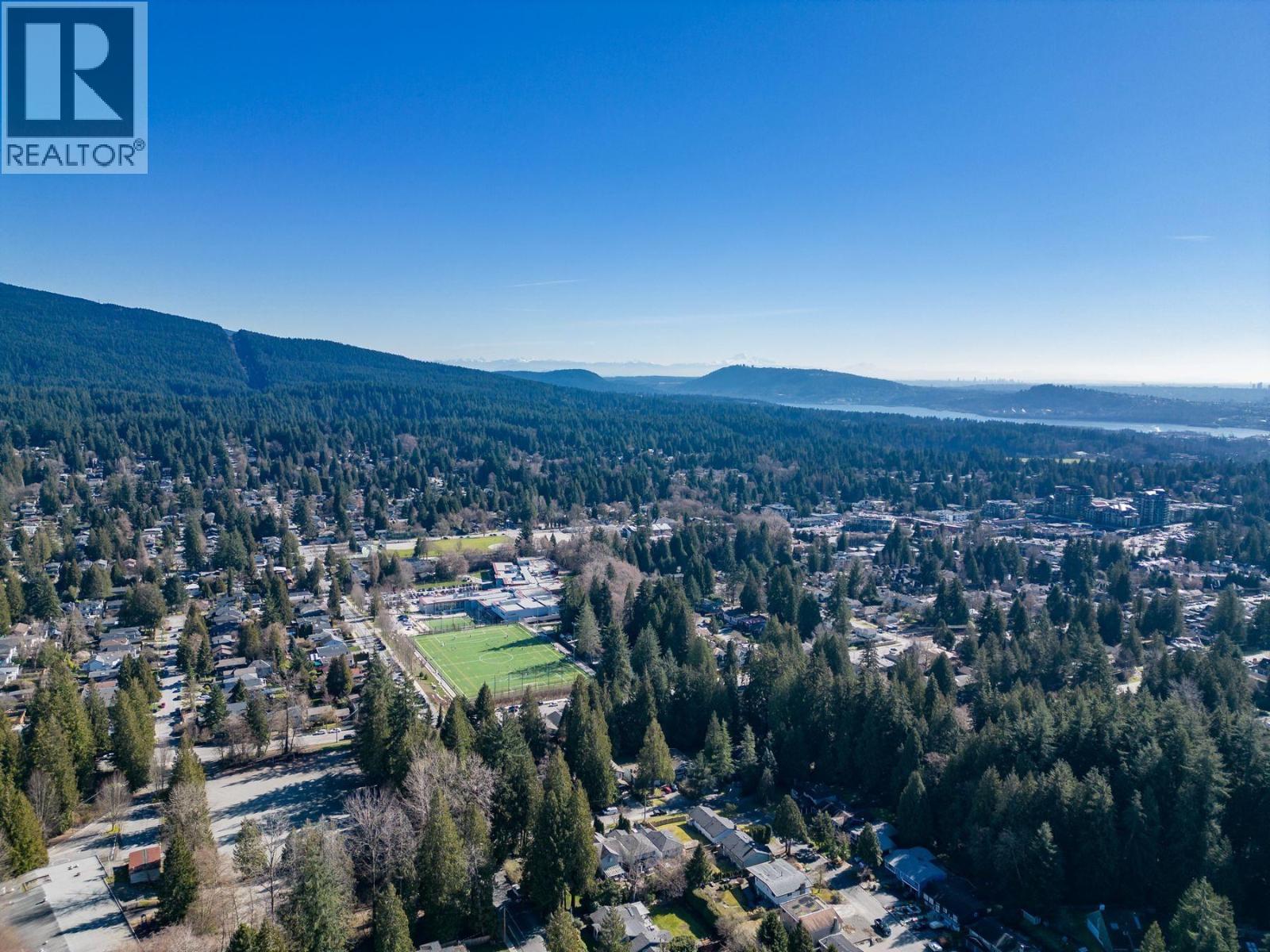 3866 Michener Way, North Vancouver, British Columbia  V7K 3C7 - Photo 36 - R3093968