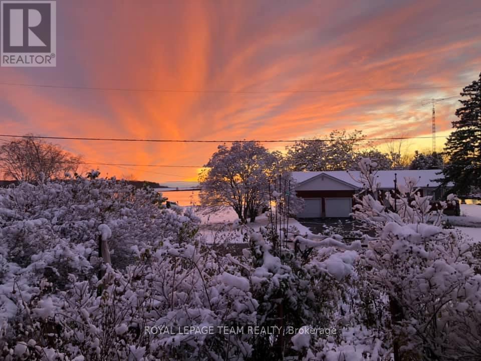 5687 Cherry Street, South Dundas, Ontario  K0C 1X0 - Photo 3 - X12835898