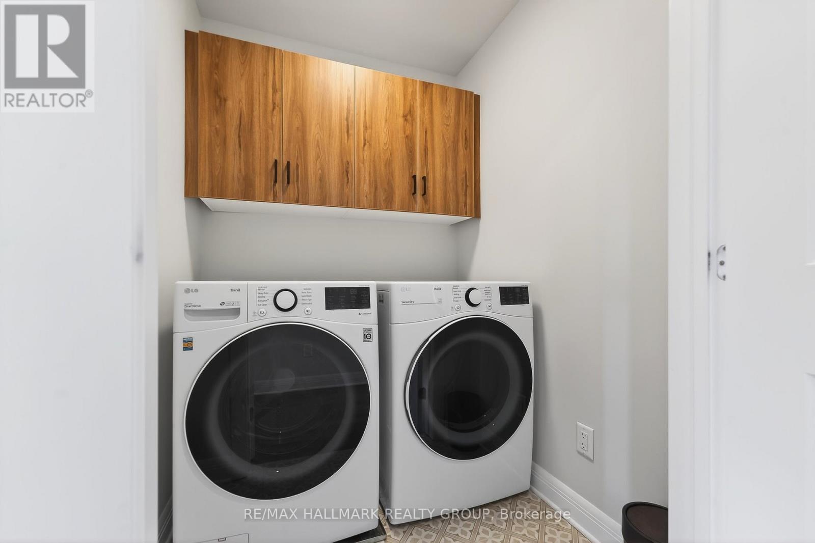 869 Moses Tennisco Street, Ottawa, Ontario K1K 5A2 - Photo 30 - X12835952