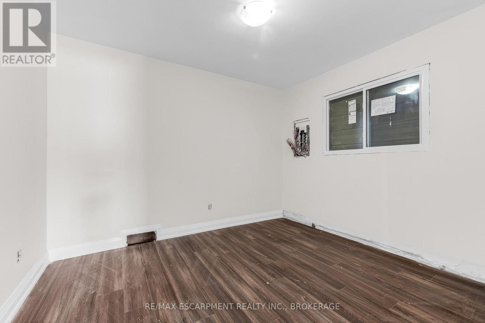 Main - 18 Princess Street, St. Catharines (E. Chester), Ontario  L2P 2R1 - Photo 10 - X12835924