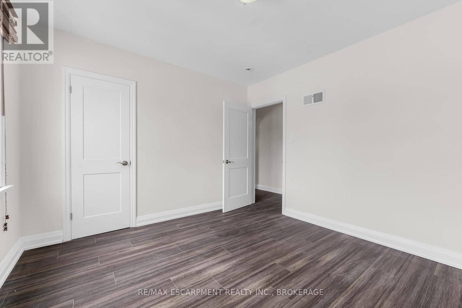 Main - 18 Princess Street, St. Catharines (E. Chester), Ontario  L2P 2R1 - Photo 13 - X12835924