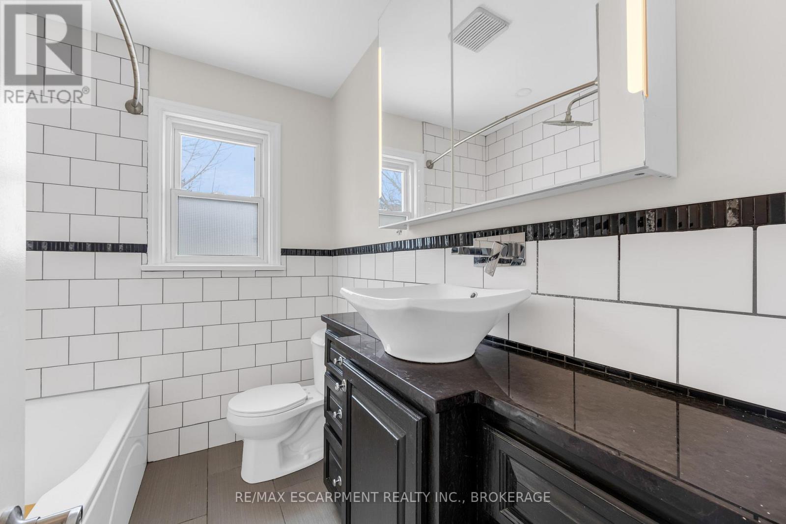 Main - 18 Princess Street, St. Catharines (E. Chester), Ontario  L2P 2R1 - Photo 14 - X12835924