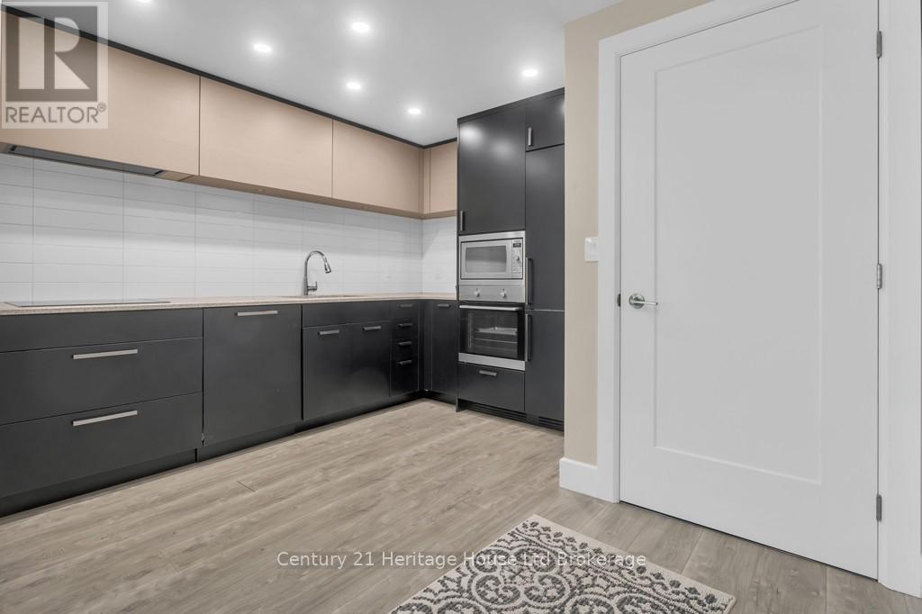 103 - 15 Woodcock Drive, Tillsonburg, Ontario N4G 5K3 - Photo 6 - X12835846