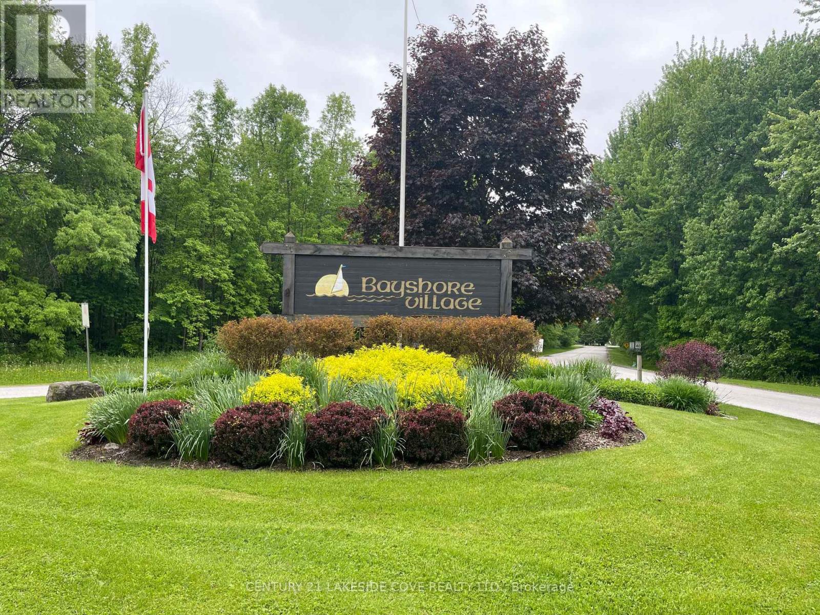 176 Bayshore Drive, Ramara, Ontario  L0K 1B0 - Photo 43 - S12835768