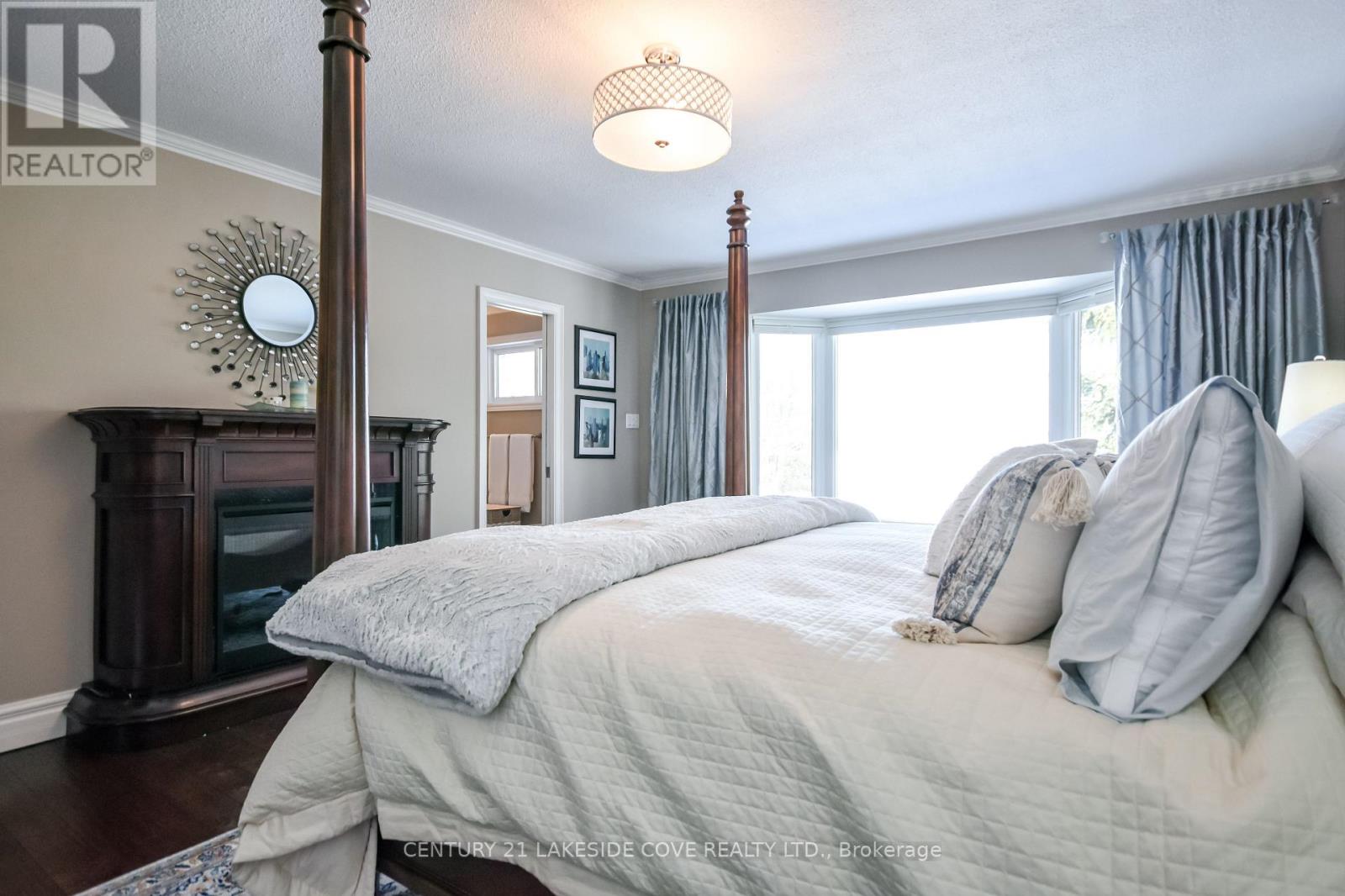 176 Bayshore Drive, Ramara, Ontario  L0K 1B0 - Photo 17 - S12835768