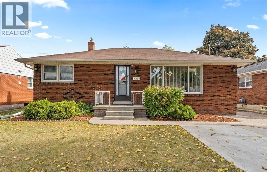 1374 JOSEPHINE Unit# MAIN LEVEL, Windsor, Ontario