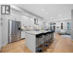 4684 CAPILANO ROAD, North Vancouver, British Columbia