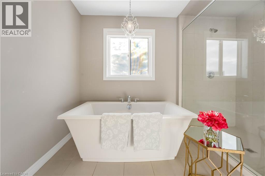 565 Florencedale Crescent, Kitchener, Ontario  N2R 0N3 - Photo 21 - 40807796