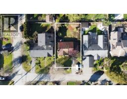 1319 COTTONWOOD CRESCENT, North Vancouver, British Columbia