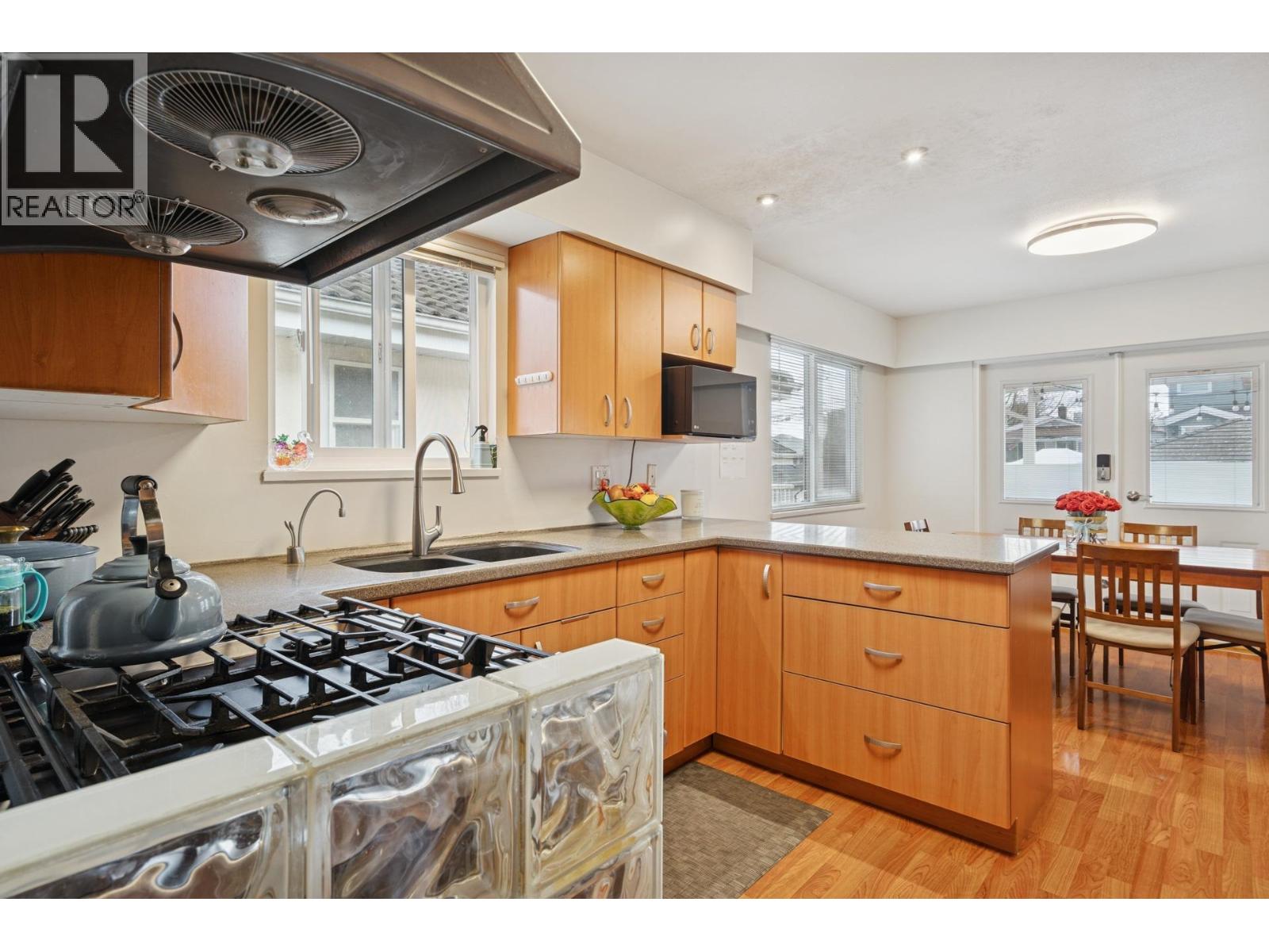 4356 Oxford Street, Burnaby, British Columbia  V5C 1E4 - Photo 12 - R3094816