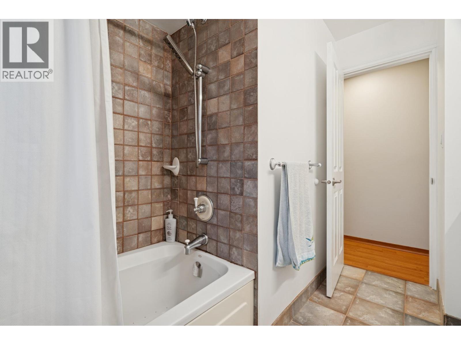 4356 Oxford Street, Burnaby, British Columbia  V5C 1E4 - Photo 22 - R3094816