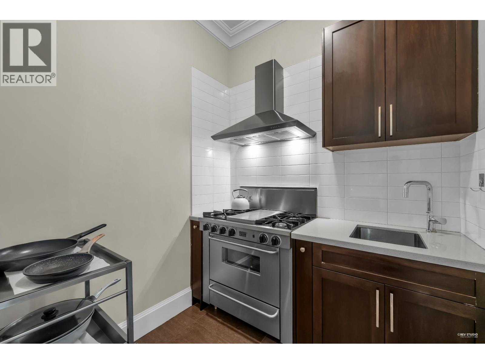 3317 Bentinck Place, Richmond, British Columbia V7C 4H3 - Photo 8 - R3094817