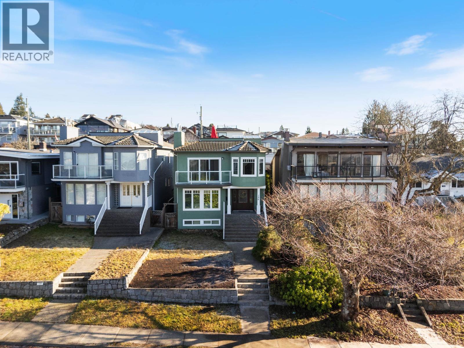 128 Hythe Avenue, Burnaby, British Columbia  V5B 3H7 - Photo 38 - R3094831