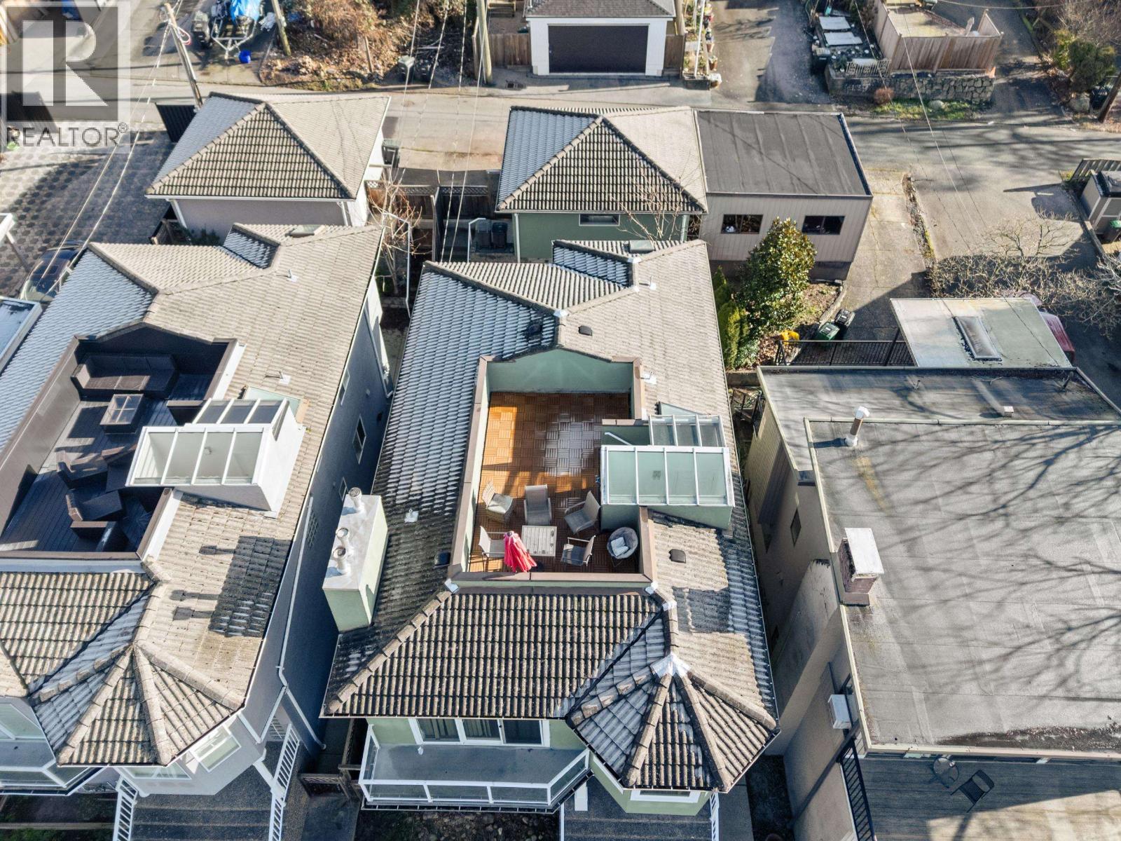 128 Hythe Avenue, Burnaby, British Columbia  V5B 3H7 - Photo 39 - R3094831