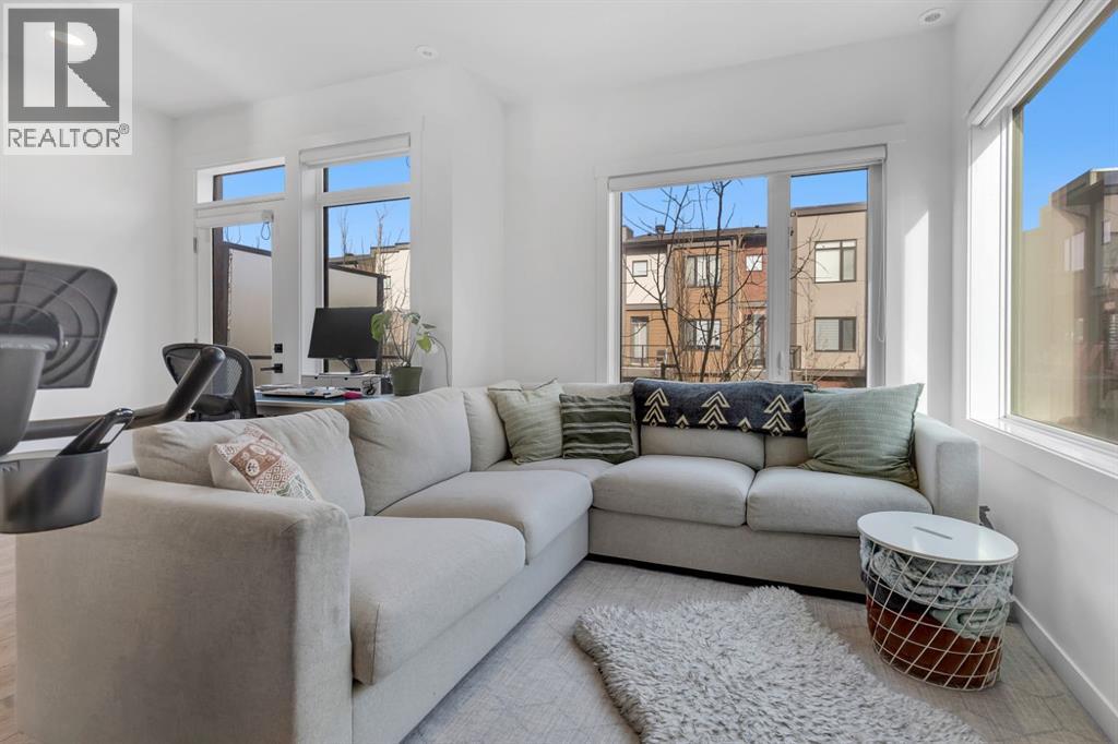 213 Greenbriar Common Nw, Calgary, Alberta  T3B 6J3 - Photo 26 - A2282276