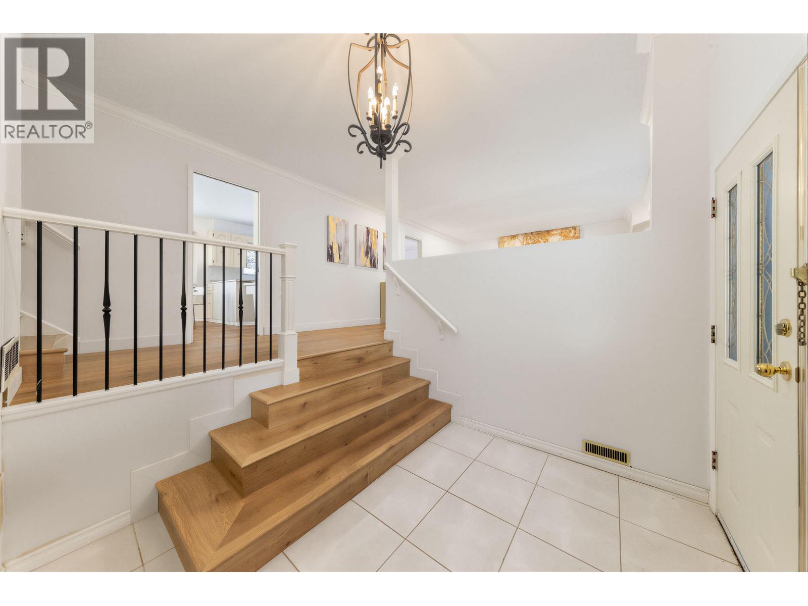 7920 Willowfield Drive, Richmond, British Columbia  V7C 4S7 - Photo 3 - R3094191