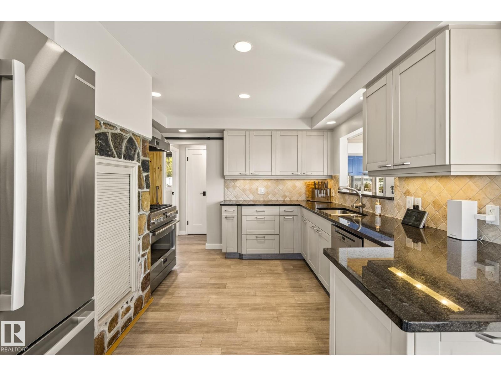 139 Silver Beach Rd, Rural Wetaskiwin County, Alberta  T0C 2C0 - Photo 18 - E4475525