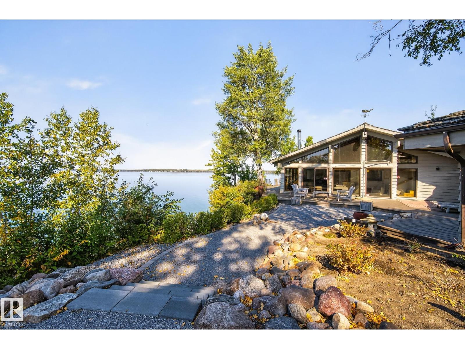 139 Silver Beach Rd, Rural Wetaskiwin County, Alberta  T0C 2C0 - Photo 36 - E4475525