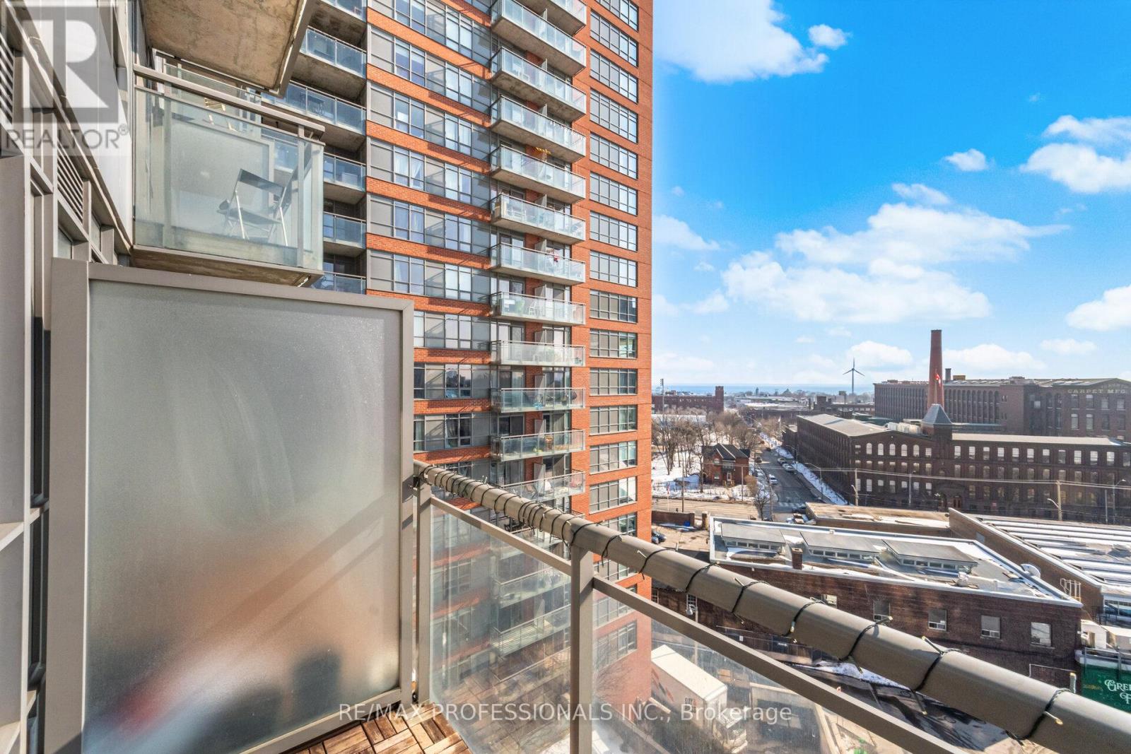 1015 - 38 Joe Shuster Way, Toronto, Ontario  M6K 0A5 - Photo 37 - C12835870