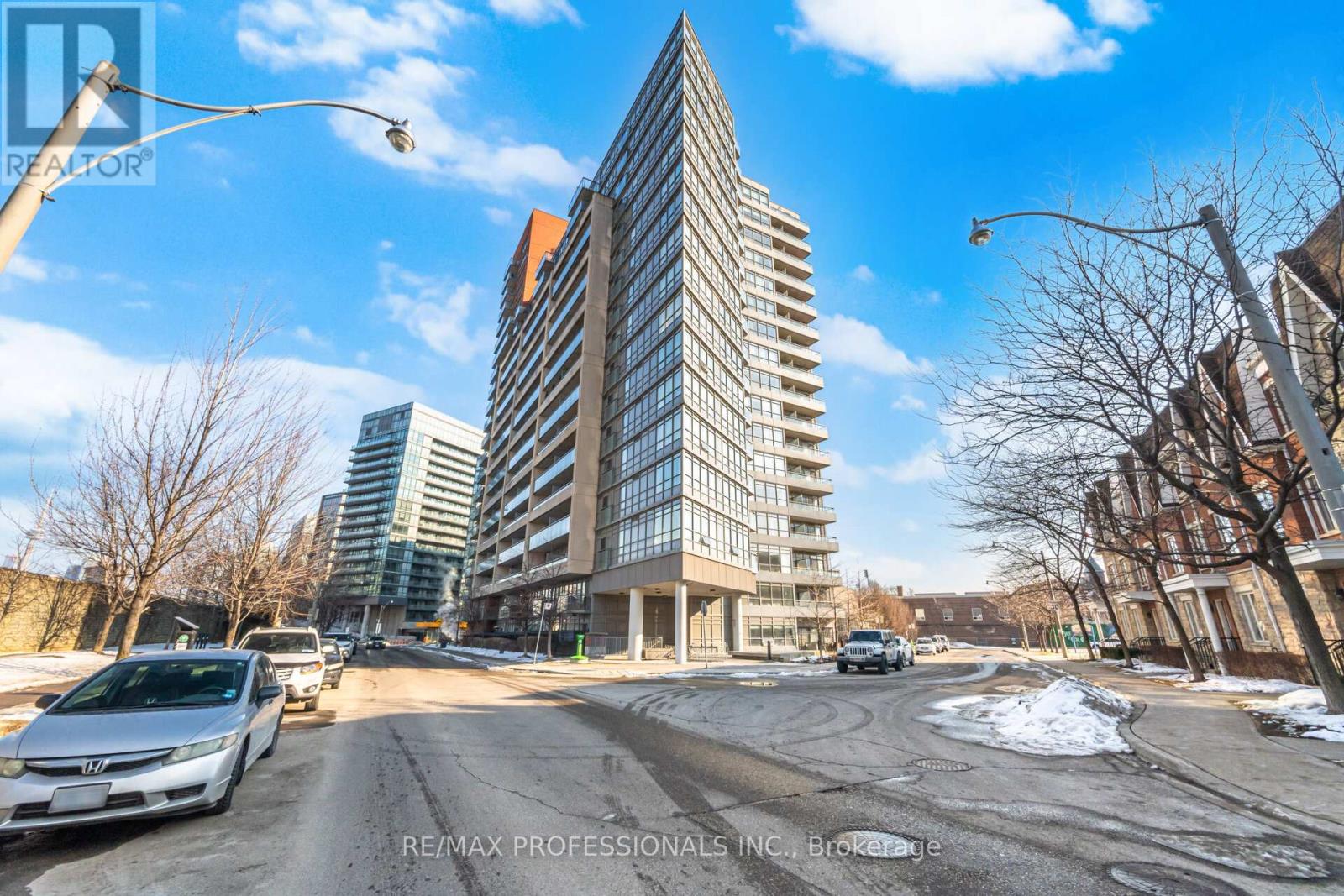 1015 - 38 Joe Shuster Way, Toronto, Ontario  M6K 0A5 - Photo 48 - C12835870