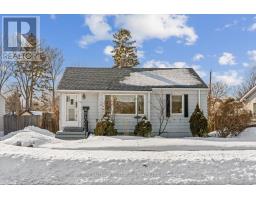 130 ADMIRAL ROAD, Ajax, Ontario