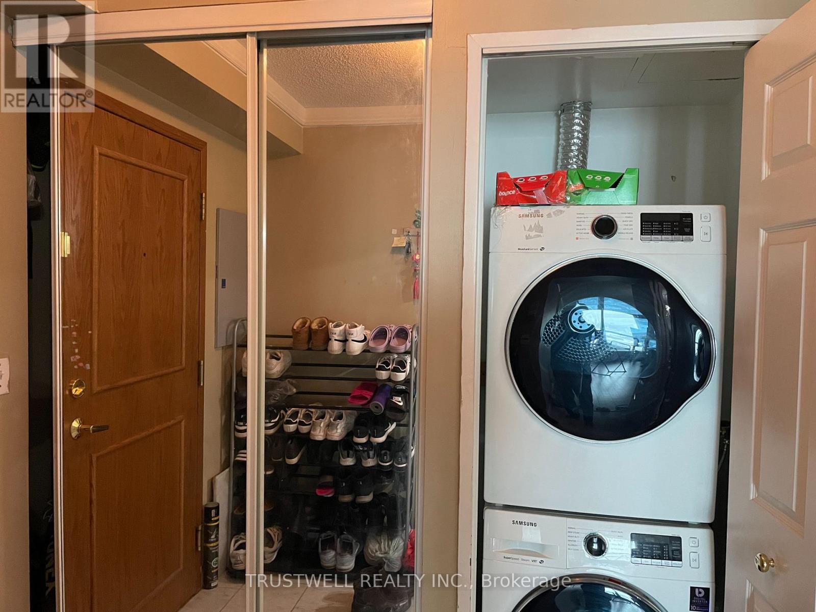 1509 - 8 Lee Centre Drive, Toronto, Ontario  M1H 3H8 - Photo 14 - E12826650