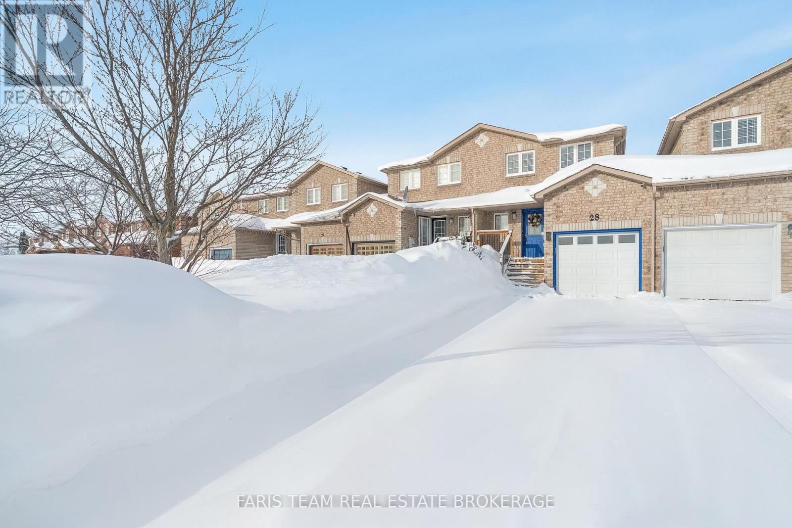 28 Raymond Crescent, Barrie (Painswick South), Ontario  L4N 0V4 - Photo 2 - S12835856