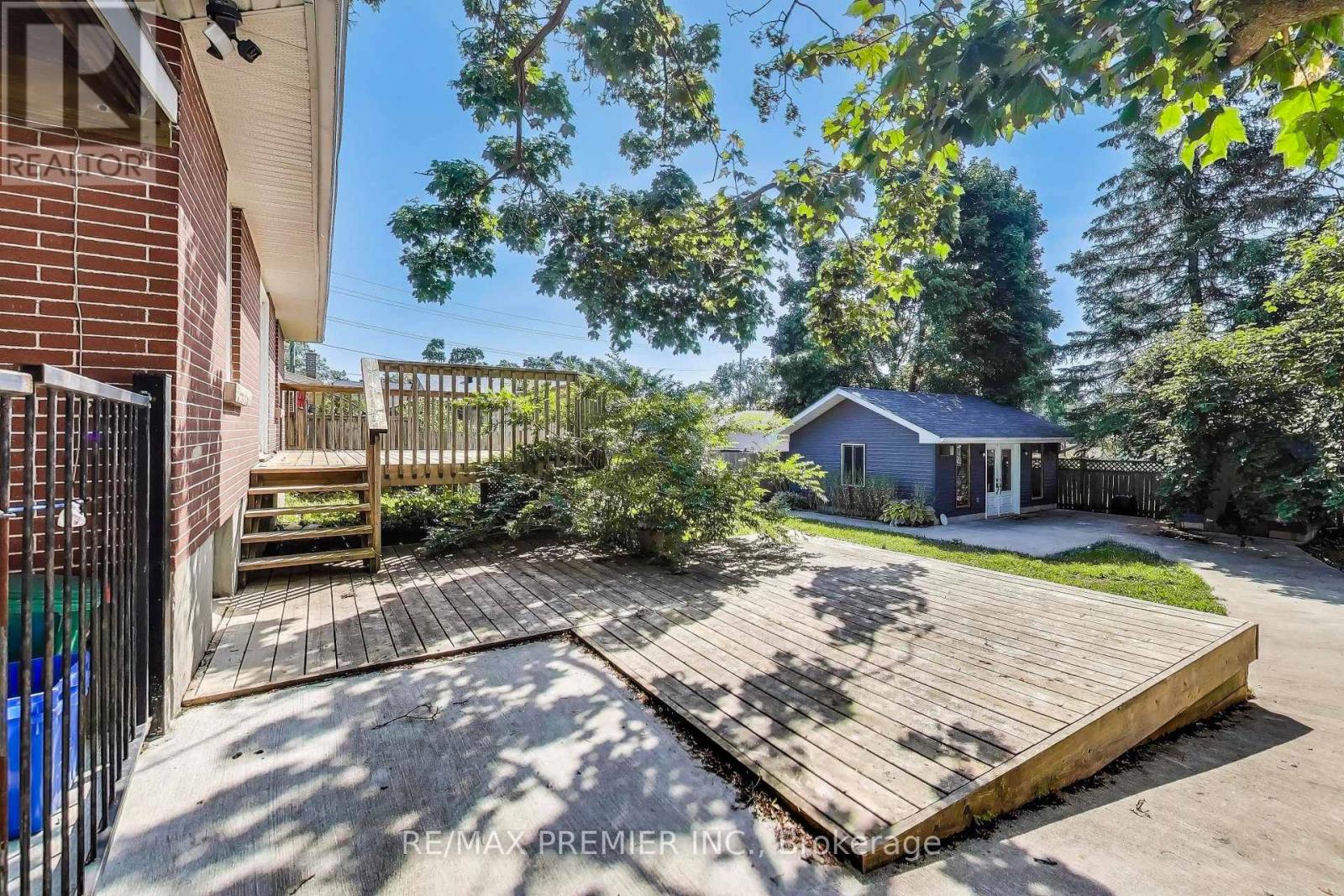 5 Golfdale Road, Barrie, Ontario  L4N 6R5 - Photo 32 - S12835948