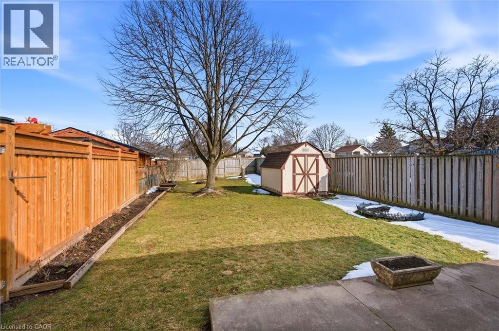 40 Lyton Crescent, Stoney Creek, Ontario  L8J 2C9 - Photo 23 - 40808465