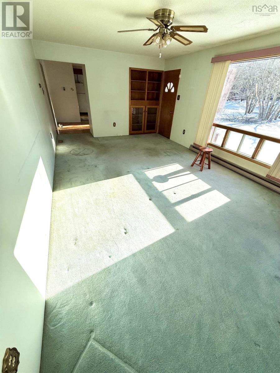 7 Birch Street, Oakhill, Nova Scotia B4V 0C1 - Photo 11 - 202602029