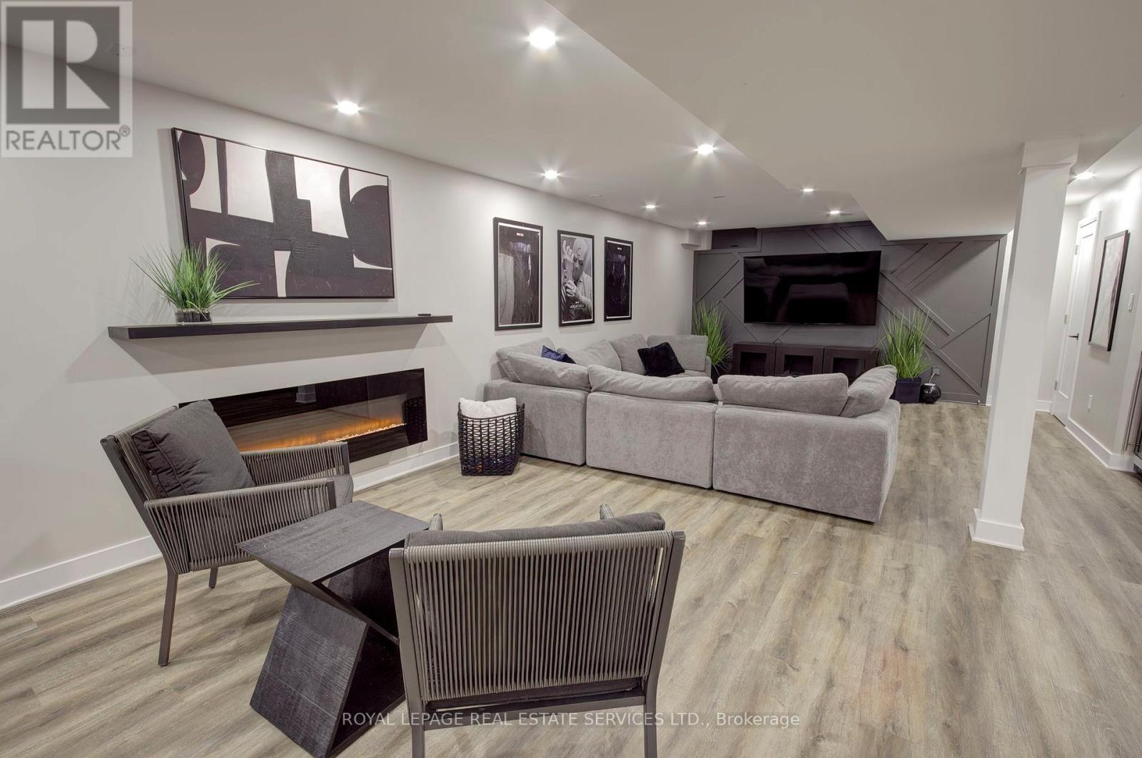 3229 Saltaire Crescent, Oakville, Ontario  L6M 0K8 - Photo 30 - W12835910