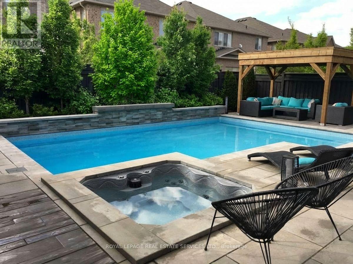 3229 Saltaire Crescent, Oakville, Ontario  L6M 0K8 - Photo 38 - W12835910