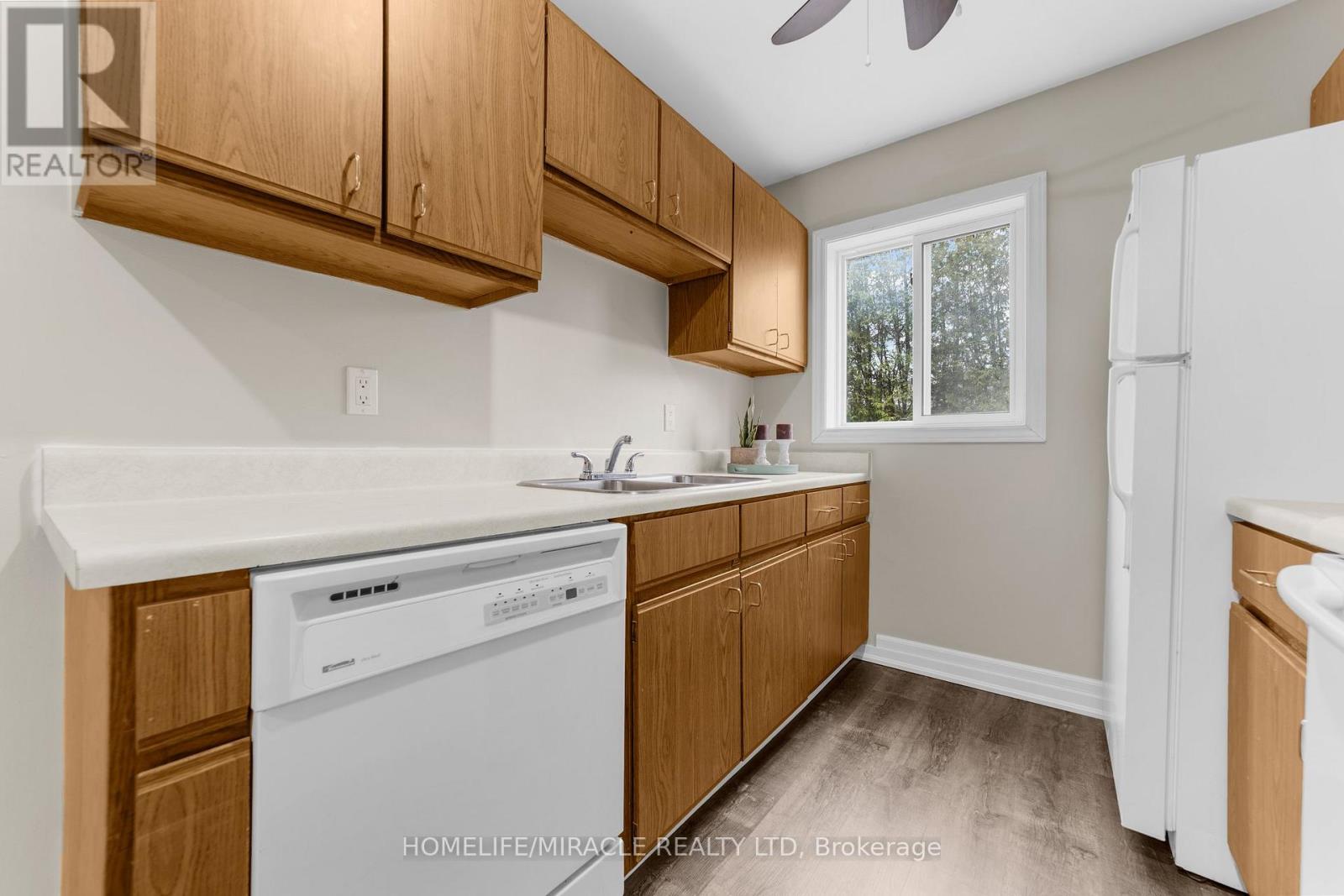 3 - 6 Cedar Drive, Orangeville, Ontario  L9W 2X6 - Photo 12 - W12835940