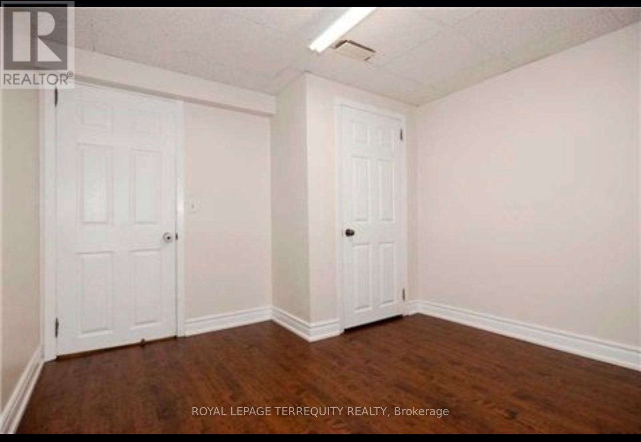 531 Loretta Court, Mississauga, Ontario  L5B 3S2 - Photo 22 - W12835954