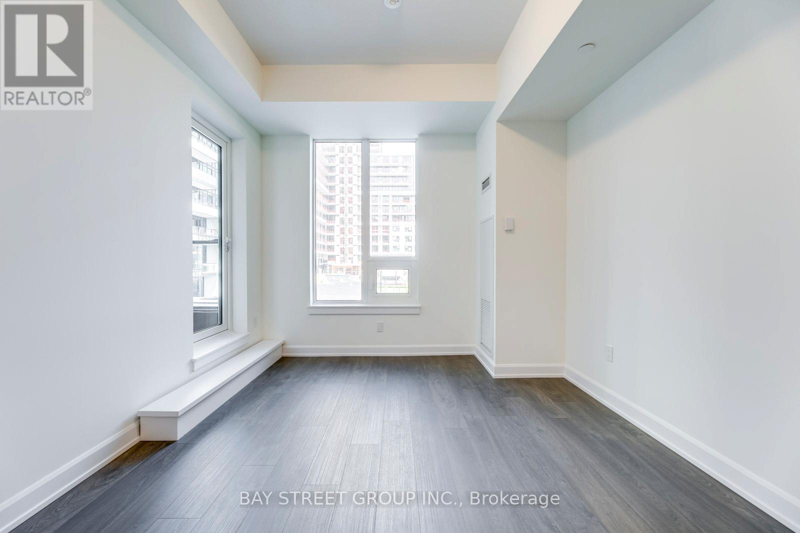 204 - 3200 William Coltson Avenue, Oakville, Ontario  L6H 7W6 - Photo 15 - W12835956