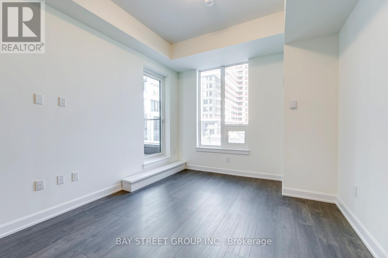 204 - 3200 William Coltson Avenue, Oakville, Ontario  L6H 7W6 - Photo 17 - W12835956