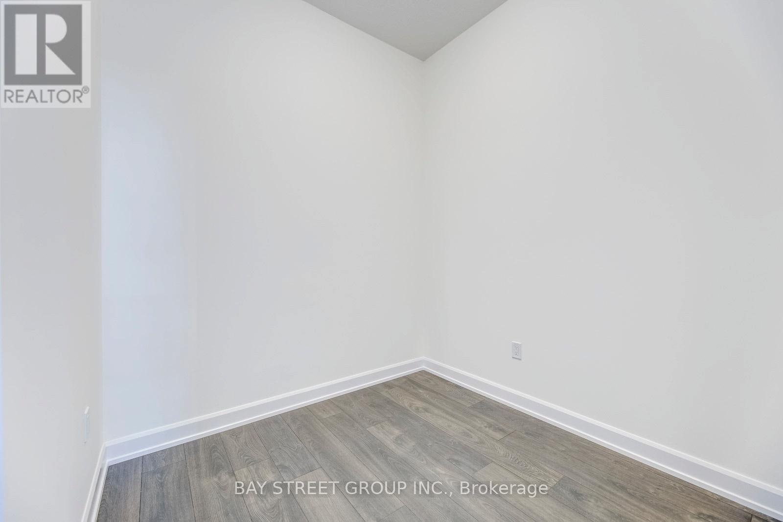 204 - 3200 William Coltson Avenue, Oakville, Ontario  L6H 7W6 - Photo 33 - W12835956